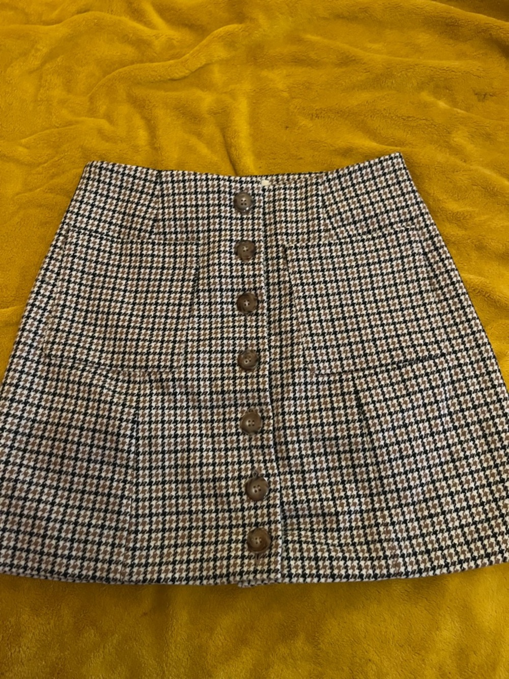 Sezane Nehir Skirt in Navy Ochre Houndstooth